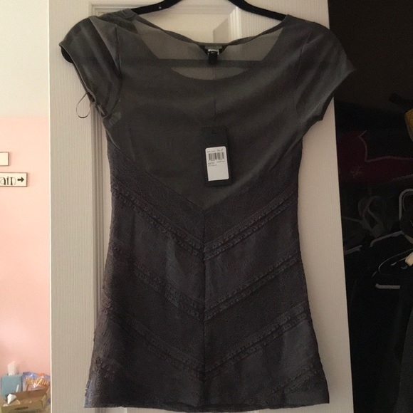 BNWT Mesh back guess shirt - Picture 2 of 4